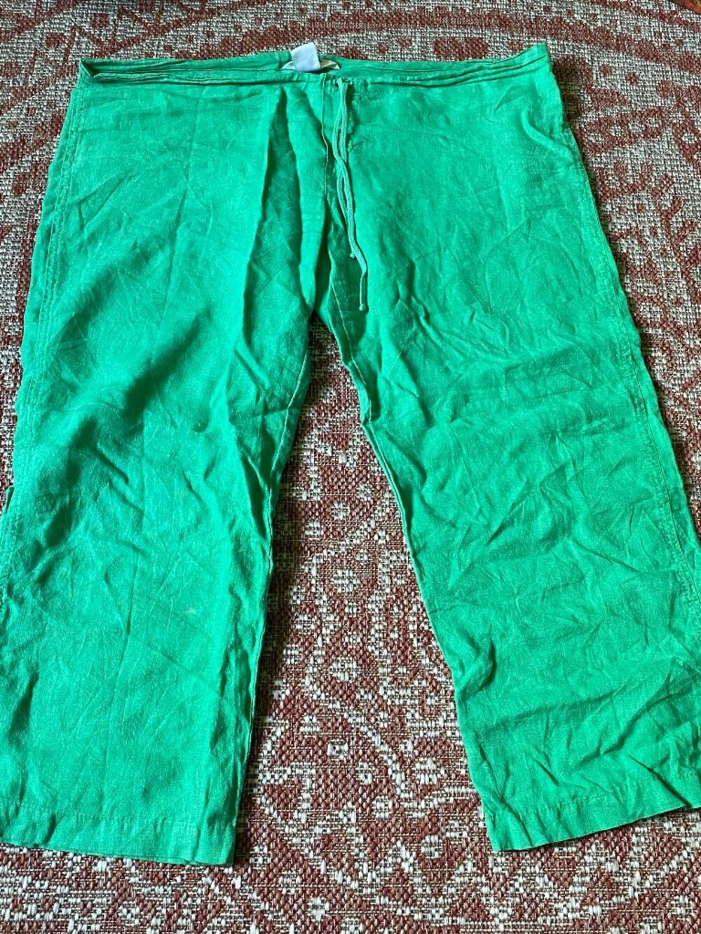 Hard Tail Forever Vibrant Green Capris